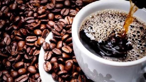 كيف تكتشف البن المغشوش؟.. رئيس الشعبة يكشف اختبارى الماء والليمون