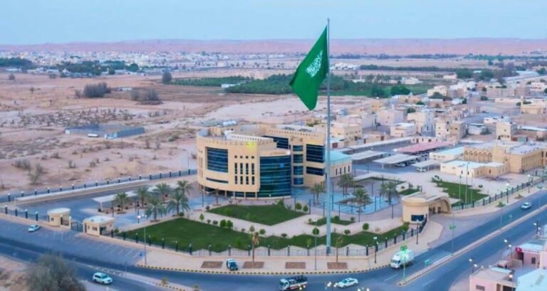 بلدية الدلم تكمل استعداداتها لليوم الوطني السعودي