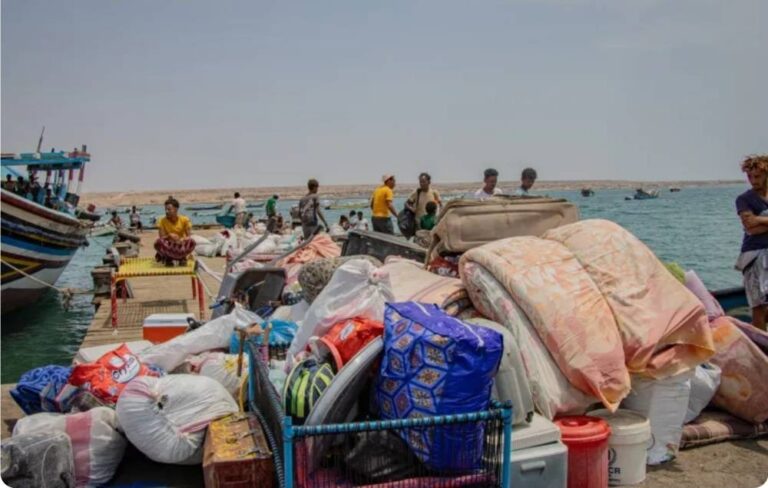 الحوثيون يقاتلون بسلاح الإشاعة