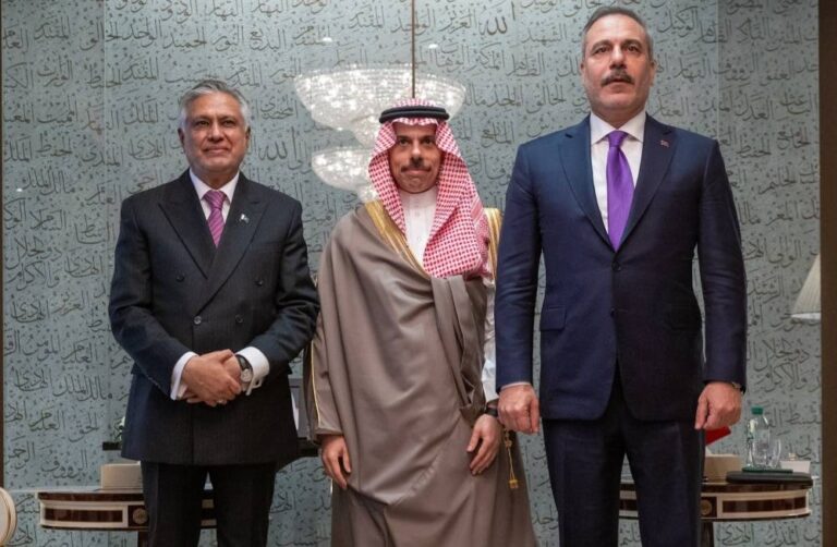 اجتماع لرؤساء أركان دول اتفاق مكة لبحث سبل مساندة المملكة