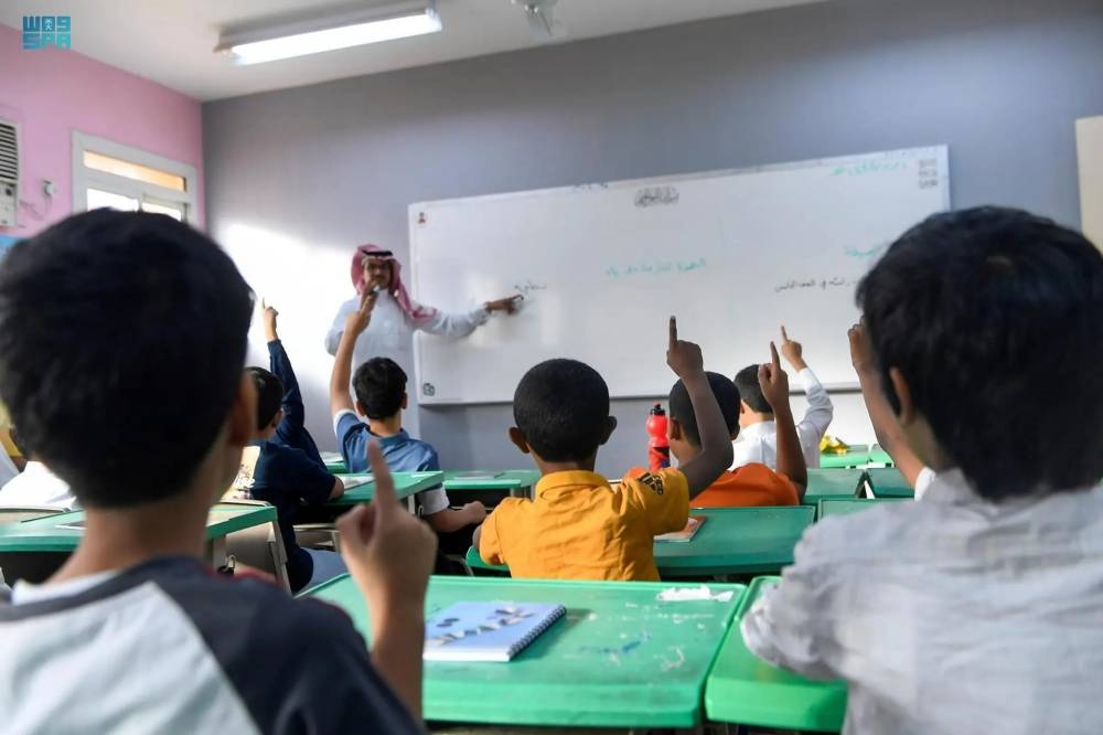 التعليم تربط المعايير السلوكية بالأداء الوظيفي