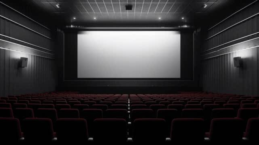 مطالبات بخفض تذاكر السينما وتقديم حوافز للزوار