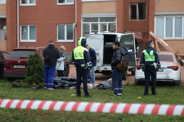 2 Dead in Mass Drone Barrage on Moscow Aiming to ‘Disrupt’ Russia’s Elections