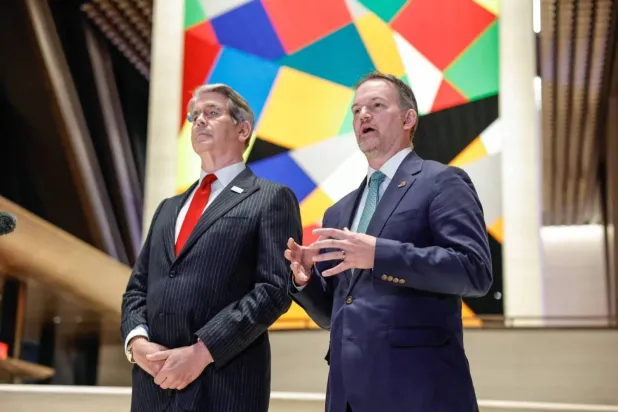 Washington Proposes Exchanging AI Safety Alerts with Beijing