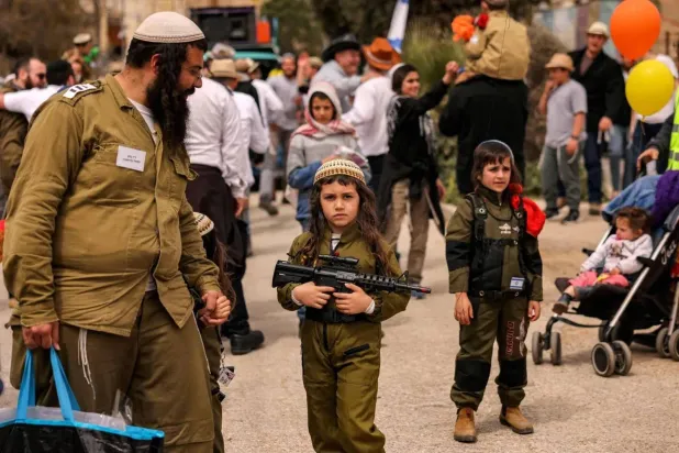 100 Leading Israeli Thinkers Warn of ‘Internal Collapse’