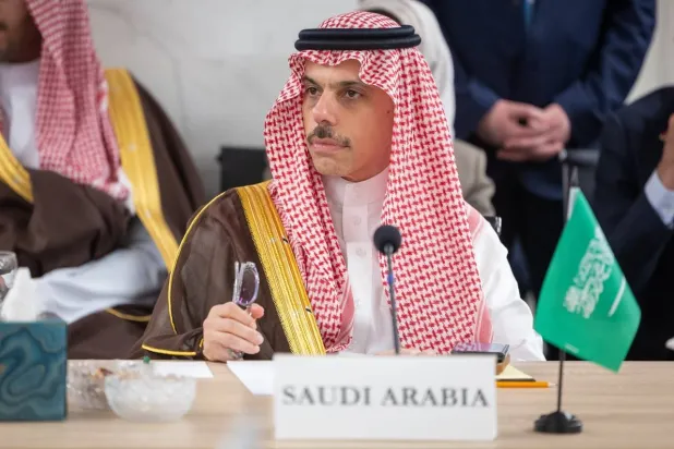 Faisal bin Farhan Discusses Gaza, Regional Developments in New York Meetings