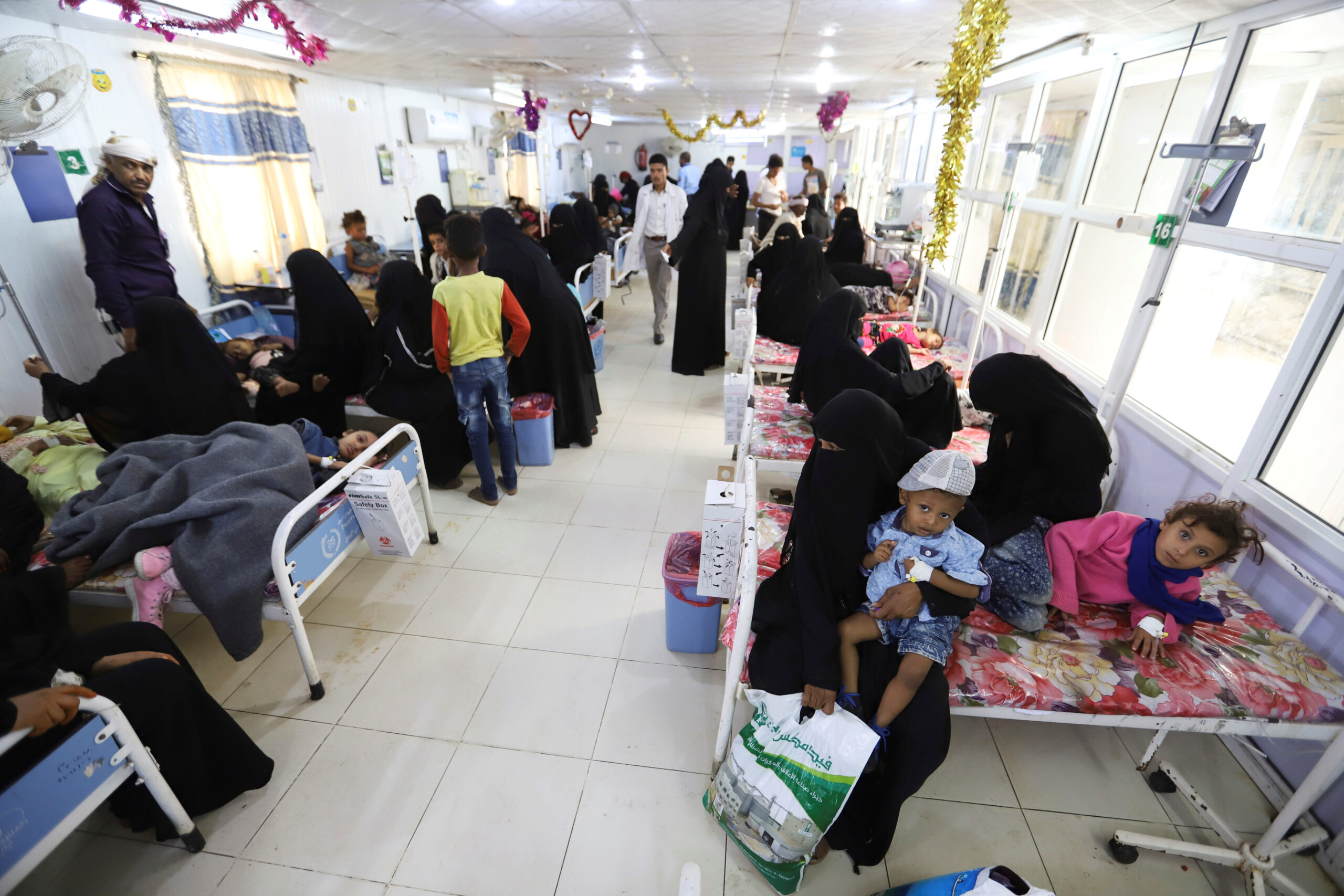 Yemen health system at ‘breaking point’: WHO