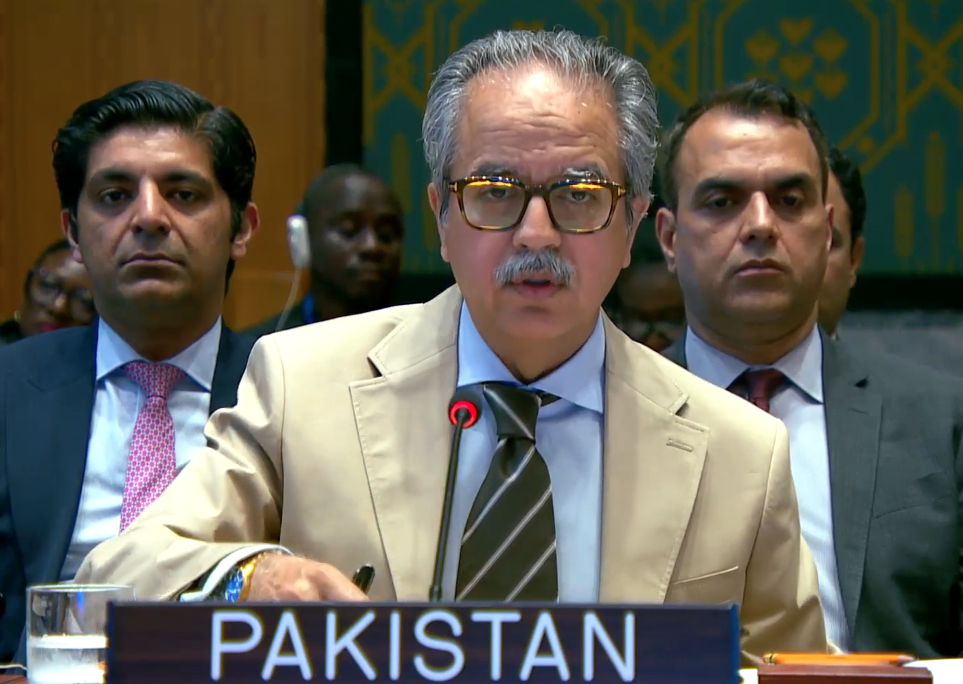 Pakistan warns Taliban against sheltering terrorist groups