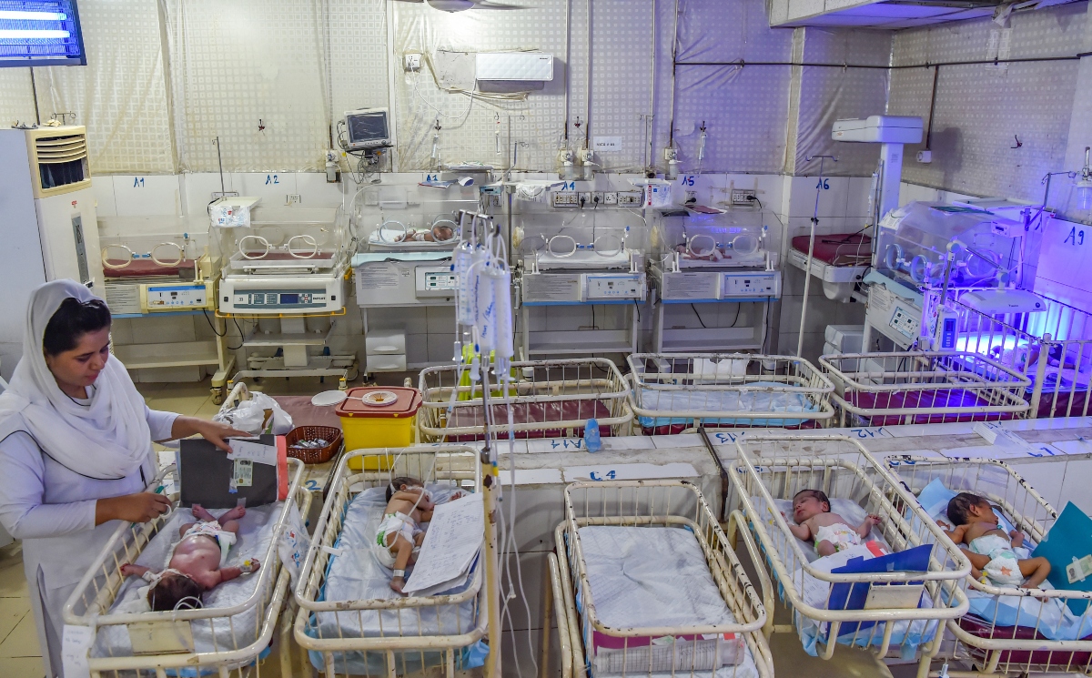 Pakistan maternity ward fire was ‘institutional failure’: inquiry