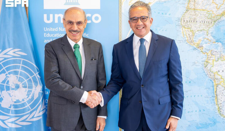 IsDB president meets UNESCO chief in Paris