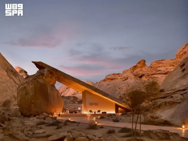 Desert Rock, the first Saudi resort to obtain Three Michelin Keys