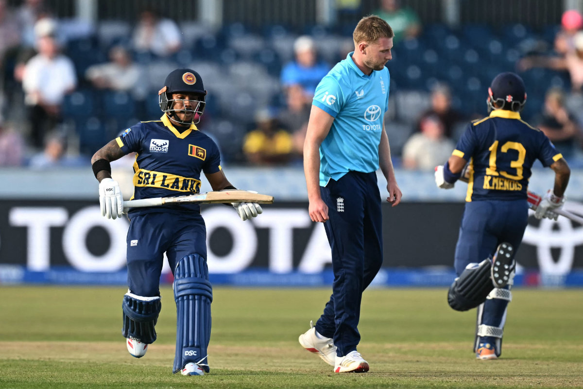 All-rounder Jacks stars as England beat Sri Lanka in 1st ODI