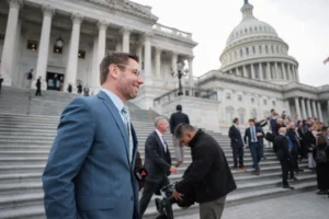Senate rejects resolution to halt the Iran war as gas prices upend midterms