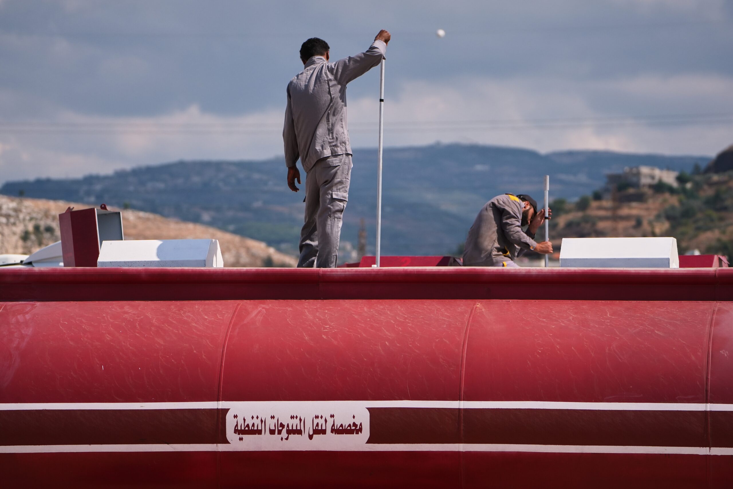 Iraq begins importing gasoline via Syrian port to bypass the closed Strait of Hormuz