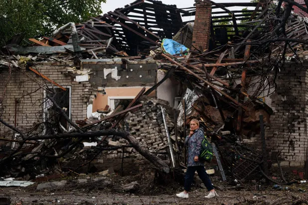 Russian Strikes Kill 8 in Ukraine, Damage Maternity Clinic