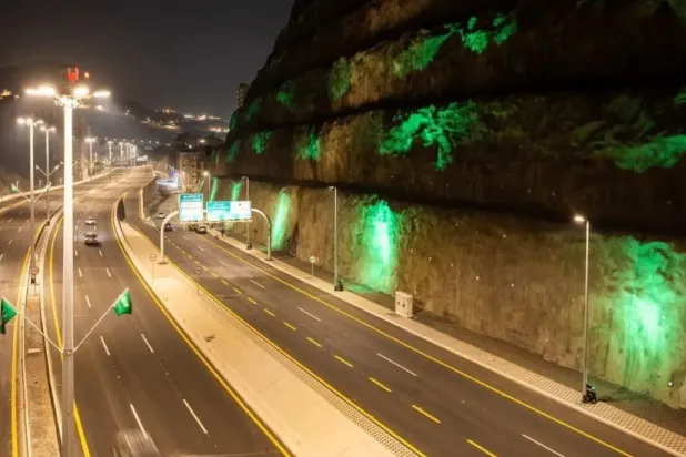 New Road Lanes Open in Makkah to Ease Congestion, Aid Pilgrims