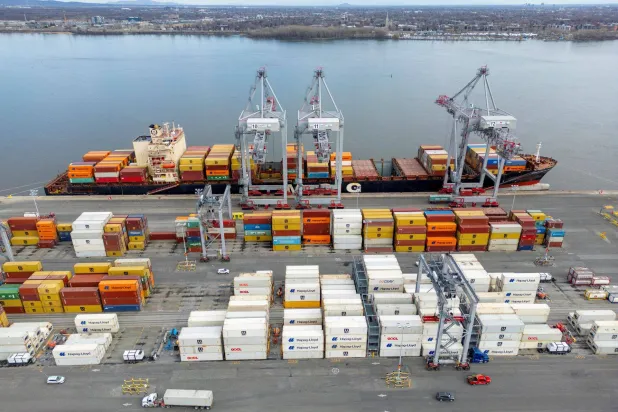 US Ban on $1 Billion Worth of Canadian Imports Goes into Effect
