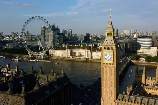 UK Economic Growth Revised Up to 0.5 Percent in Q2