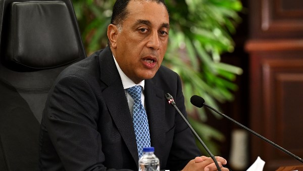 المسار نزولي.. مدبولي: دين أجهزة الموازنة الخارجي انخفض لـ 76.1%