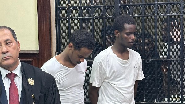 5 شباب.. ننفرد بنص التحقيقات في واقعة التعدي على فتاة بالطوابق