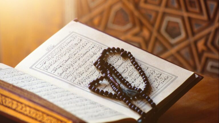 من قال لا إله إلا الله عدد خلقه.. فضلها وكم مرة تقال يوميا