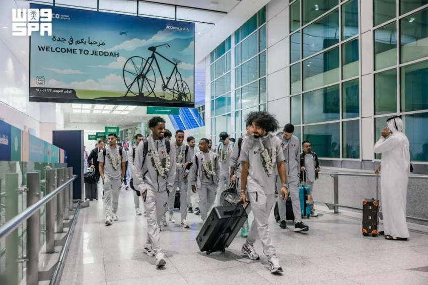 وصول بعثة المنتخب القطري إلى جدة