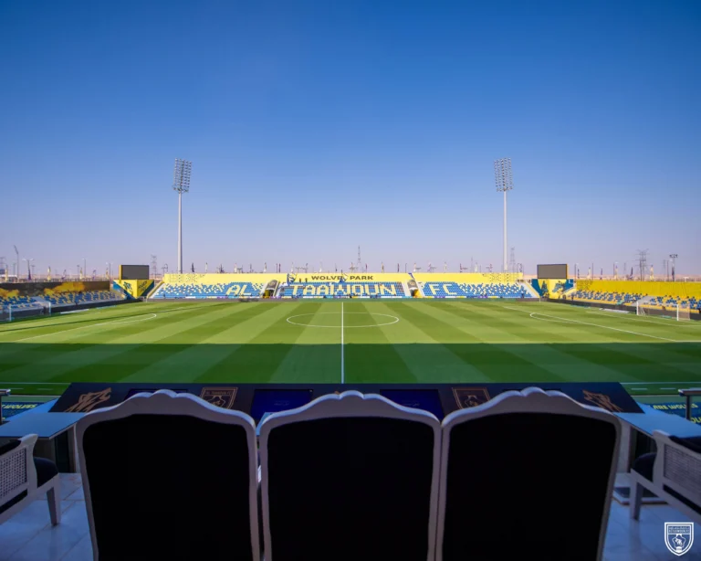 «الانضباط» تعاقب التعاون بإغلاق ملعبه مباراتين