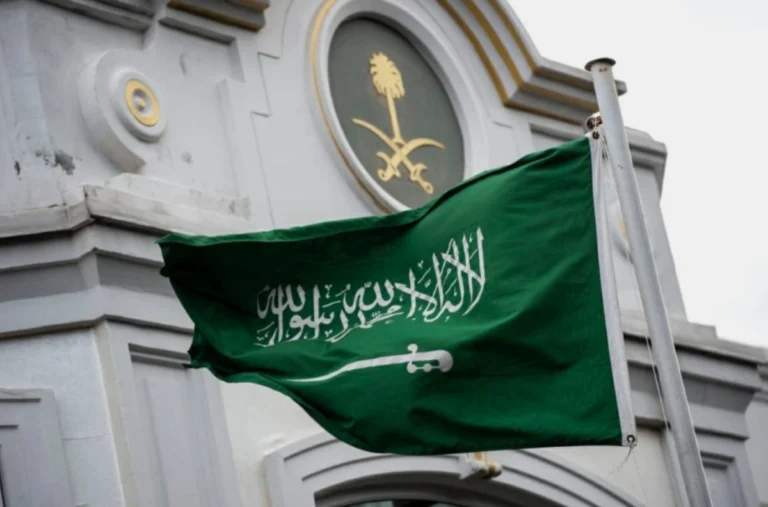 Saudi Arabia warns Houthi Attacks threaten Red Sea navigation and Global Trade