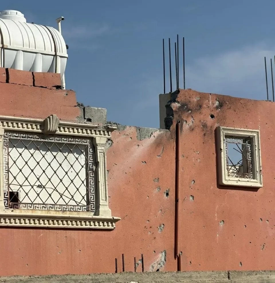 الدفاع المدني:  شظايا مسيّرة حوثية تتسبب بوفاة وإصابتين في الطائف