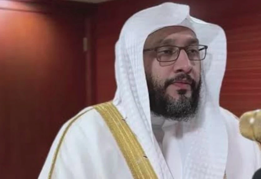 وفاة مؤذن المسجد الحرام الشيخ إبراهيم المدني