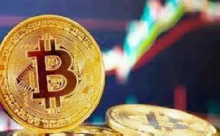 تجاوزت 85 ألف دولار.. 4% صعود لأسعار «بيتكوين»