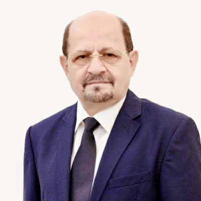 رئيس الوزراء اليمني لـ«عكاظ»: المعركة مع الحوثيين لم تنته.. سنستعيد المواقع التي فقدناها