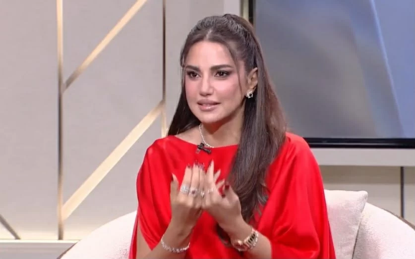 كشفت عن أمنية مؤجلة.. درة: لا أحب أن أعيش دور الضحية
