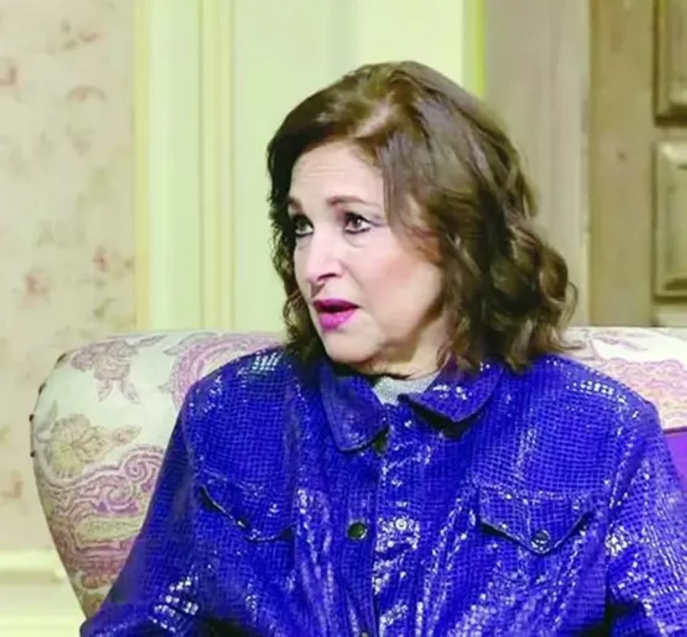 «لا أرحب بمكالمة من أي زميل».. نادية رشاد تعلن اعتزال التمثيل والكتابة