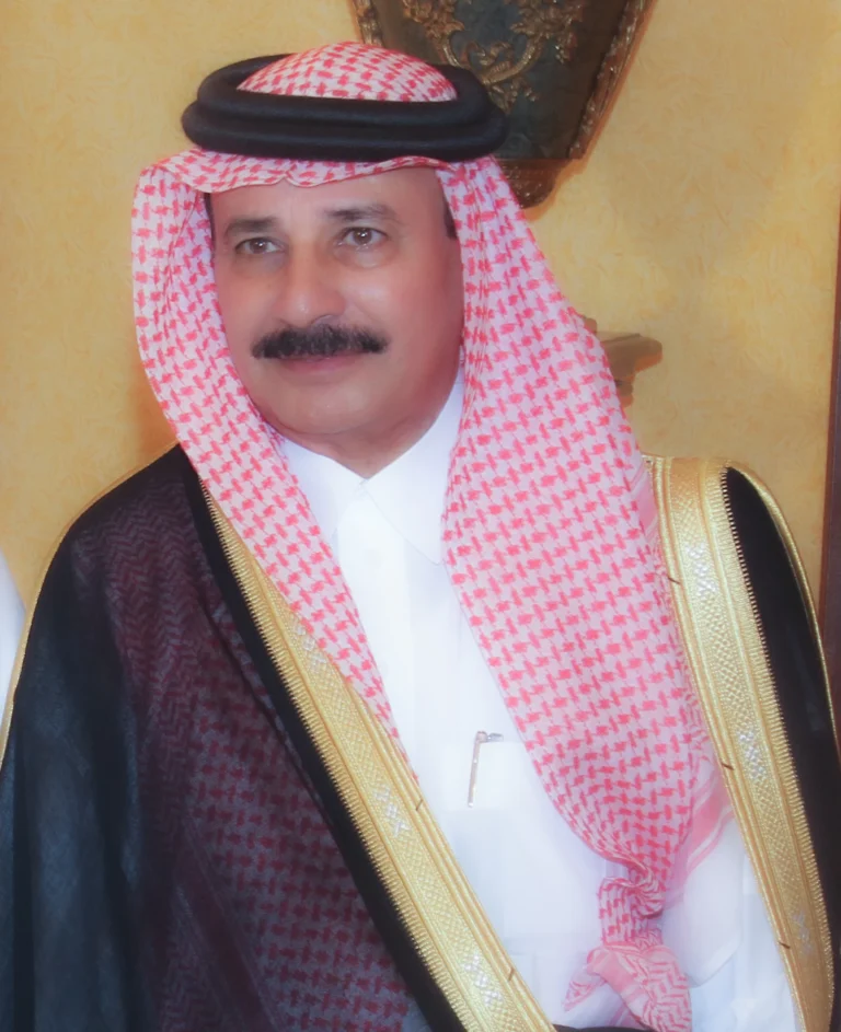 مشعل سرور وأبناء اللواء يحيى الزايدي يهنئون القيادة باليوم الوطني
