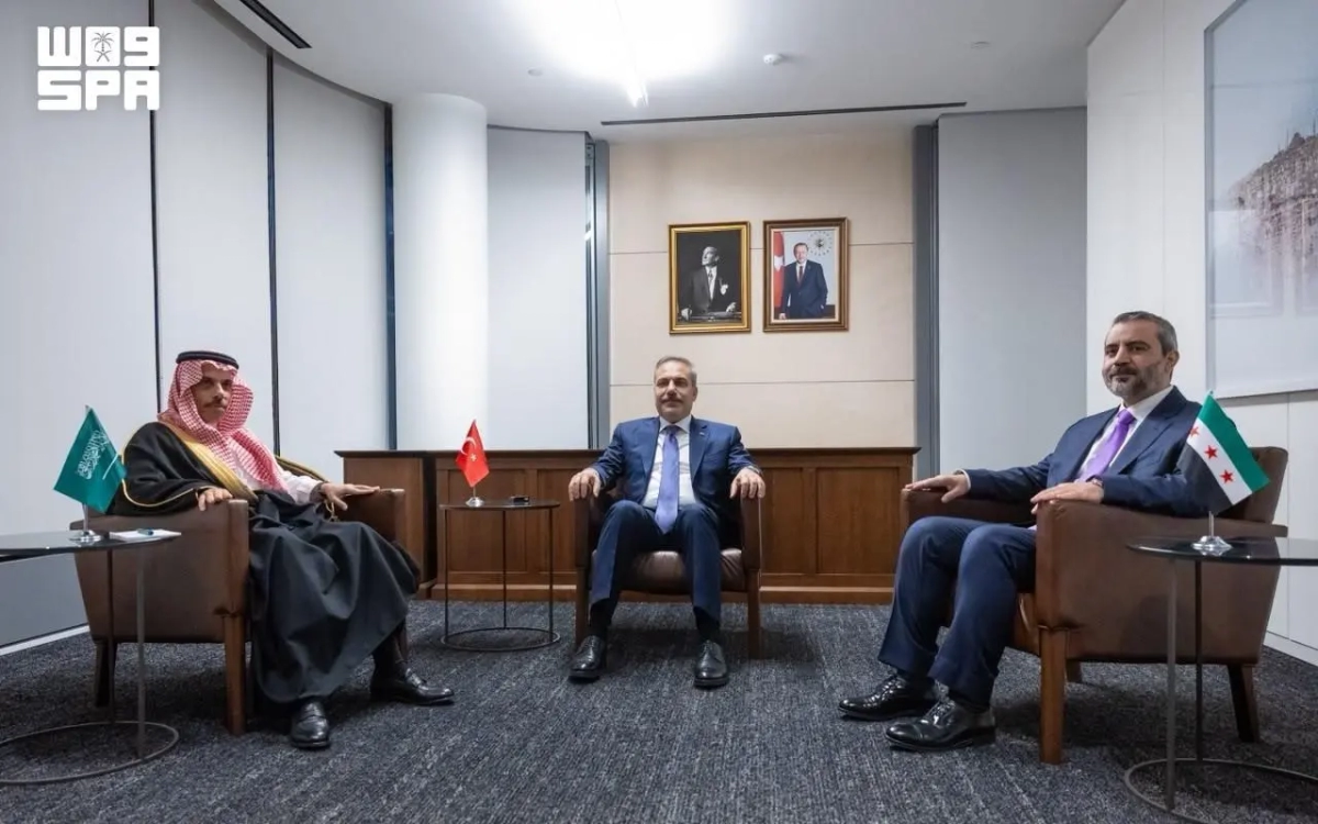 Saudi, Turkish and Syrian FMs discuss enhancing cooperation to address shared challenges