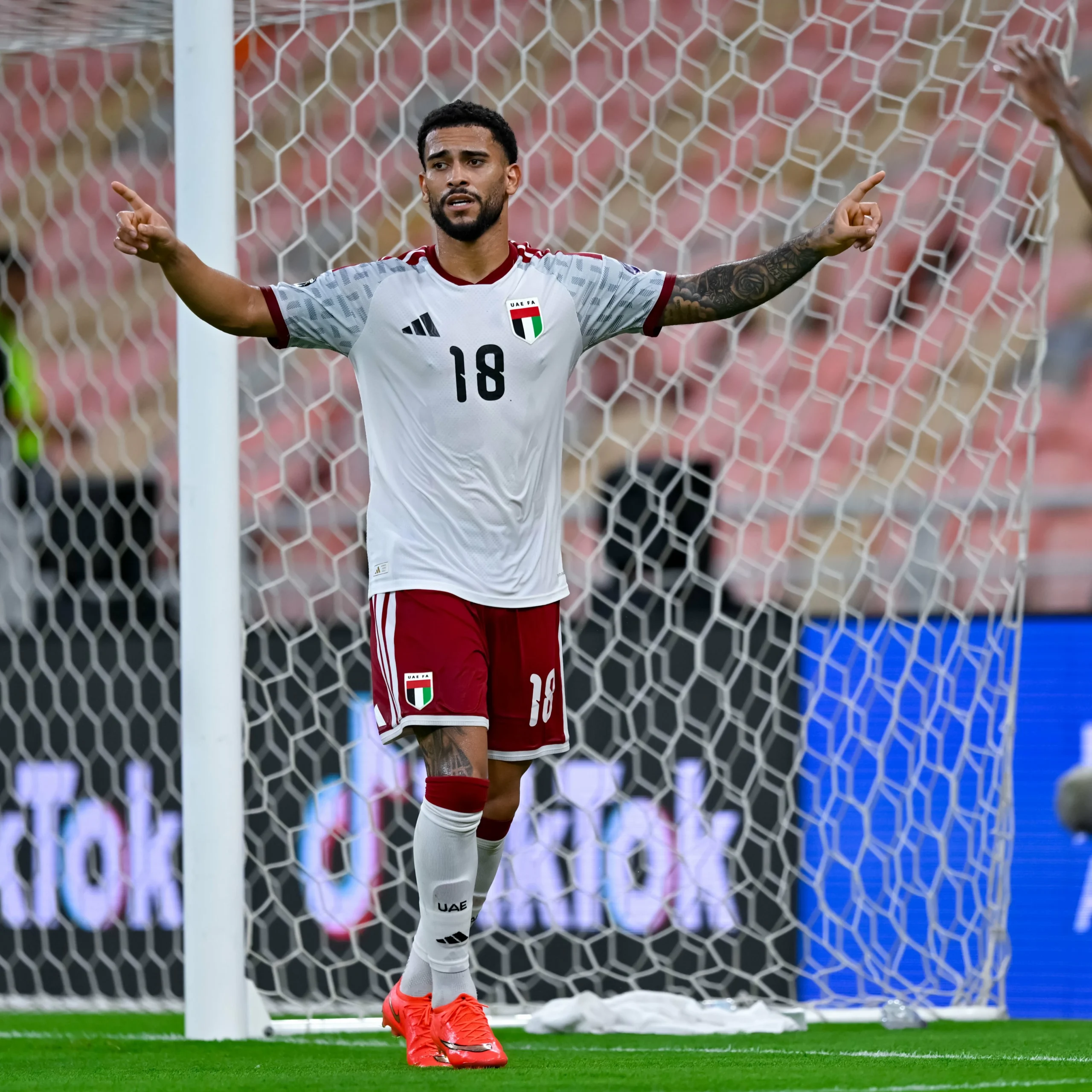 الإمارات تستهل خليجي 27 برباعية في اليمن