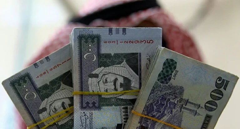 فرصة ذهبية.. وظائف قيادية تصل رواتبها إلى 100 ألف ريال