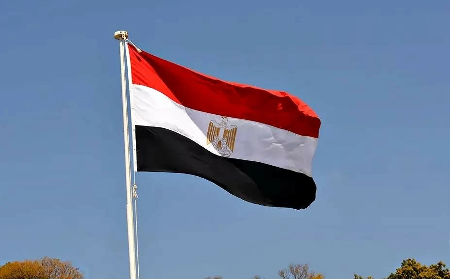 مصر تدين إطلاق صواريخ باتجاه الطائف وينبع