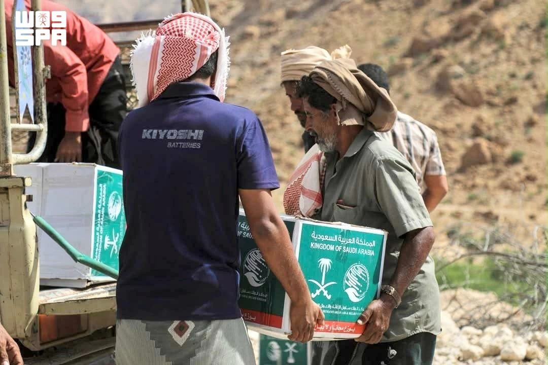 مساعدات غذائية سعودية إلى حضرموت