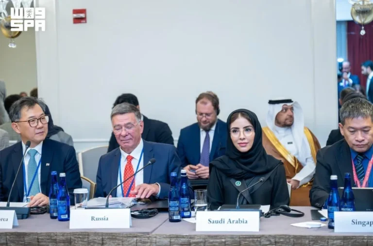 G20 foreign ministers discuss accelerating collective action to defeat Ebola
