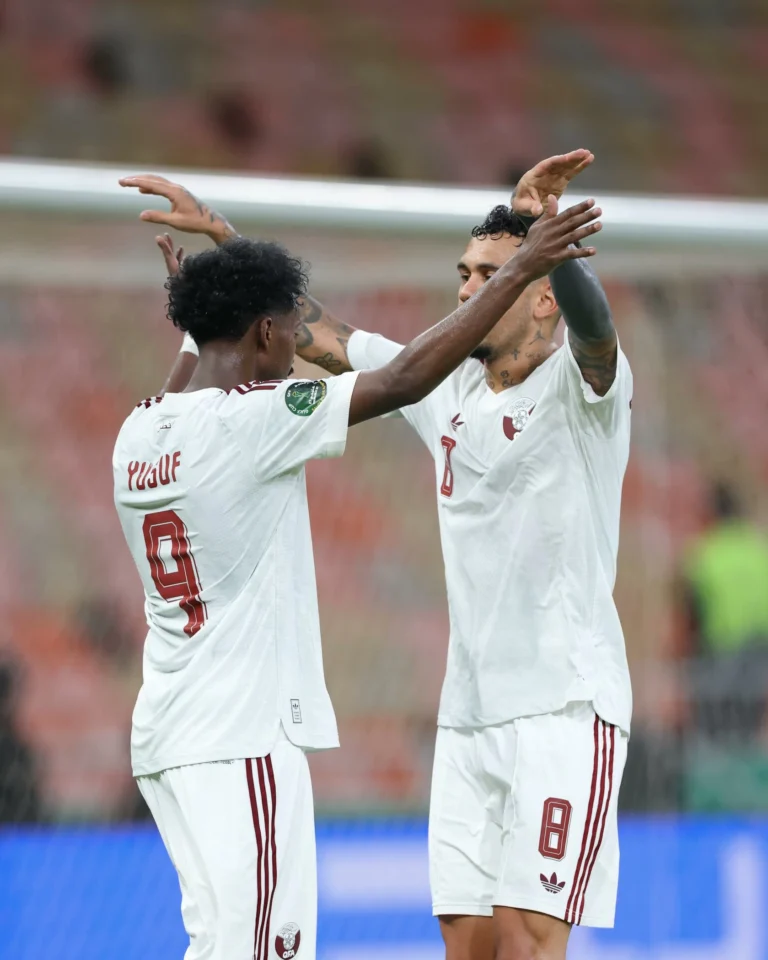 مدرب قطر: سنواجه الجميع  برغبة  الانتصار