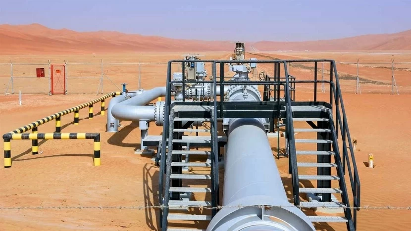 السعودية تستأنف تصدير النفط عبر خط أنابيب «شرق-غرب»