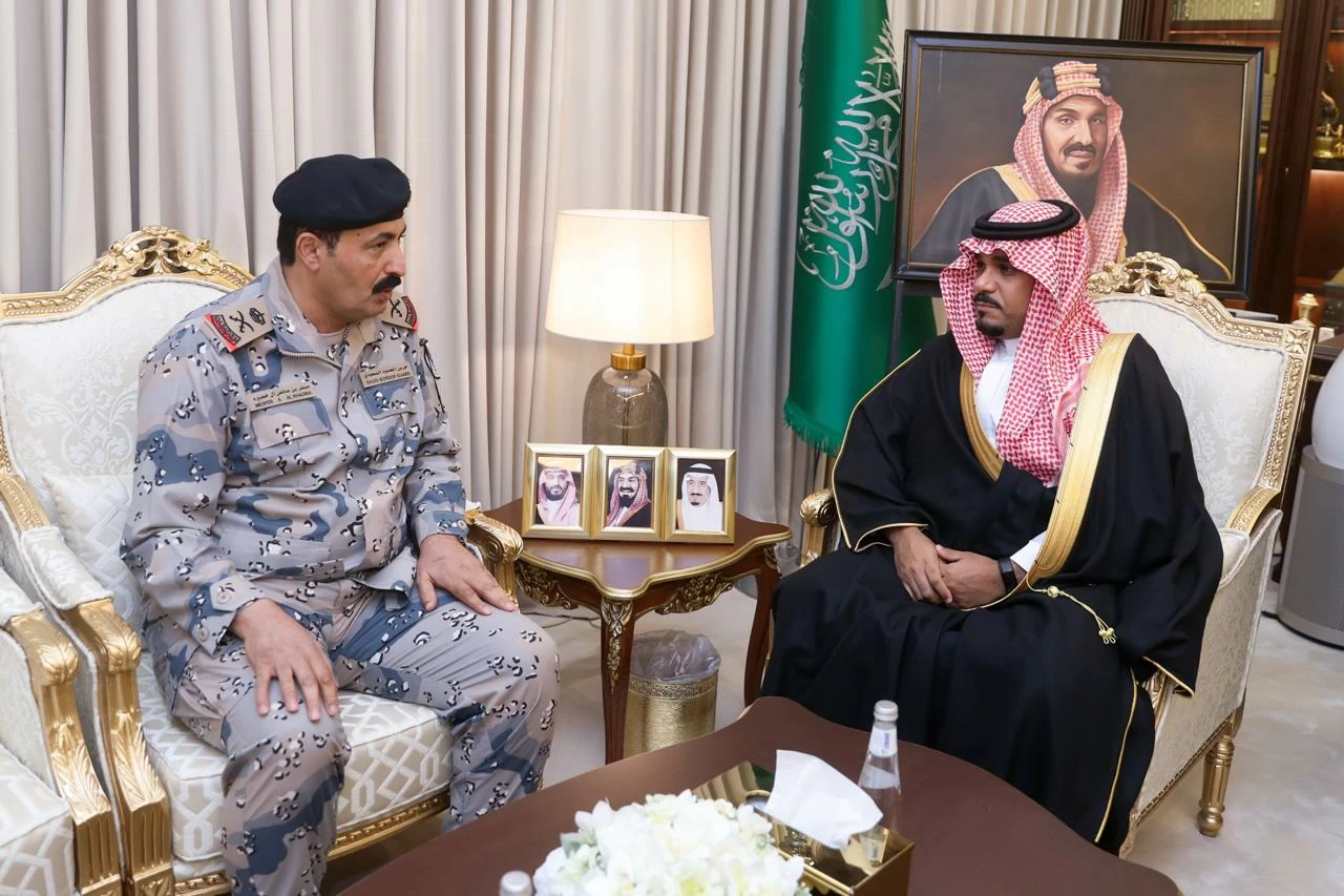 نائب أمير نجران يلتقي قائد حرس الحدود بالمنطقة