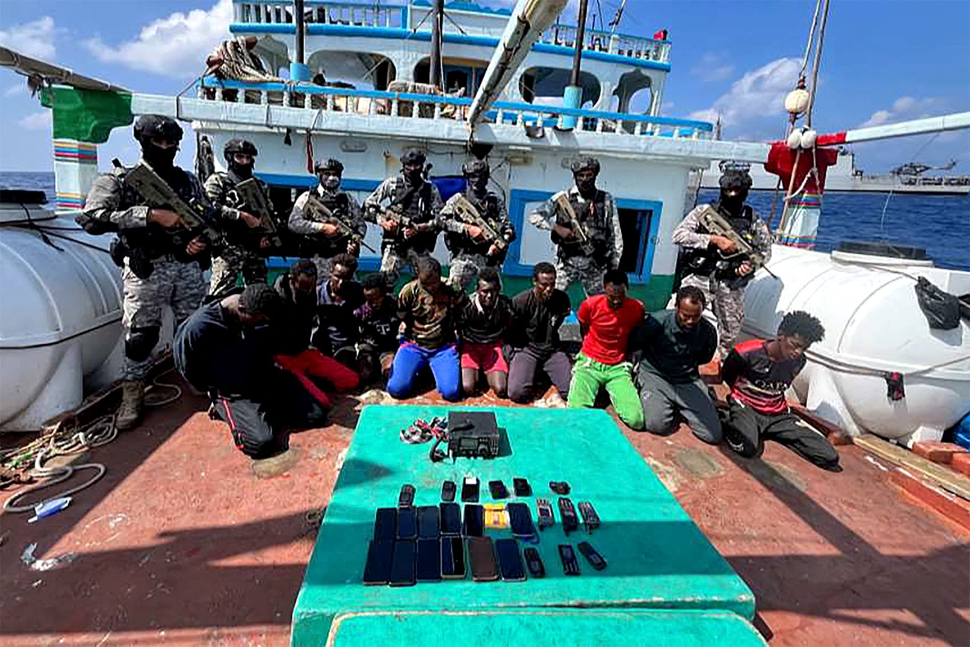 Somali pirates kill five crew members before Puntland forces free tanker