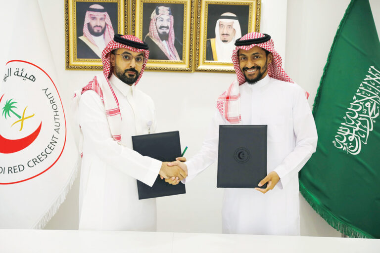 «الأحمر السعودي» يُعزّز الخدمات الإسعافية