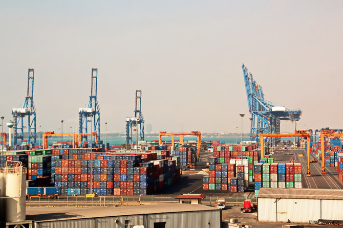 Saudi Arabia’s trade surplus reaches $3.8bn despite export decline