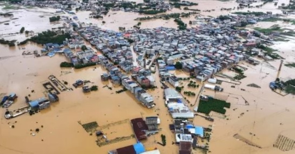 اليونان: أمطار غزيرة تتسبب في فيضانات بجزيرتي إيفيا وسكياثوس