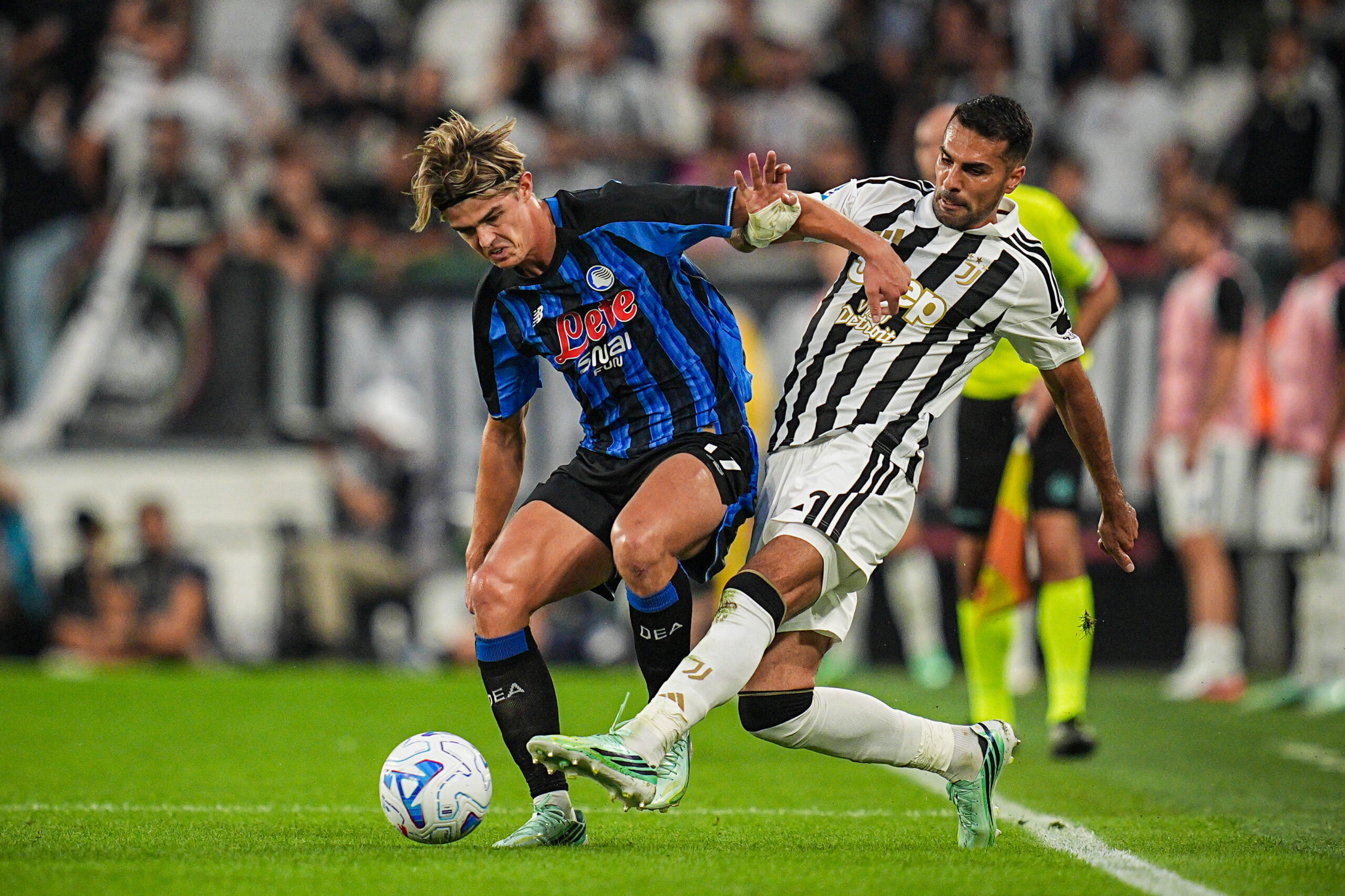 Juventus, AC Milan win as Frosinone fairytale run continues