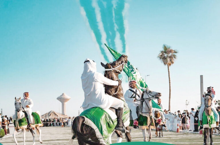 اليوم الوطني.. وطنٌ يجدّد مجده وتتوارث أجياله العز